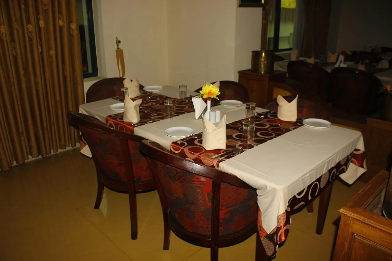 Hotel Bessota International Tiruvalla